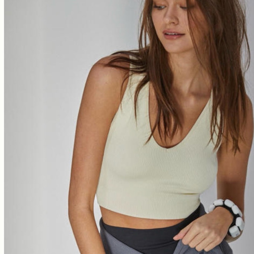 Cream Ribbed V-Neck Crop Top